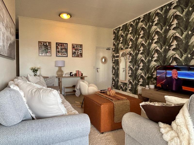 To Let 2 Bedroom Property for Rent in Sandown Western Cape